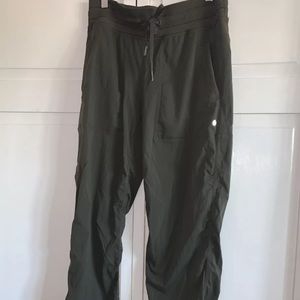 Lululemon Dance Studio Pants- Size 8